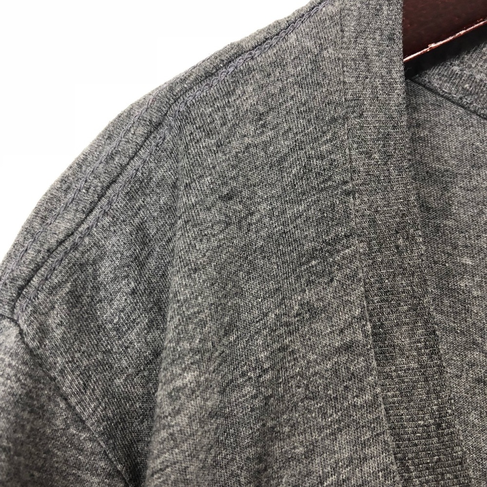 🔸Torrid “ Love” Graphic Short Sleeve Tee - Picture 4 of 5